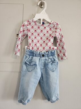 Old Navy Pink Heart Print Ribbed Top & Light Blue Denim Heart Pocket Pants Set